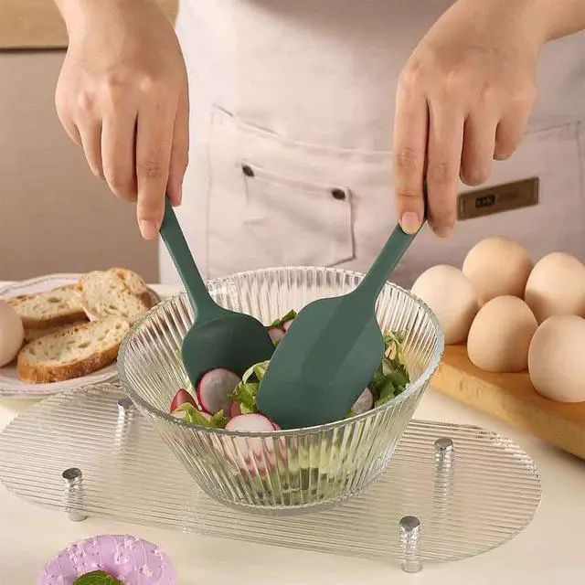 Alt view image 4 of 7 - Silicone Spatula Set of 5-600°F Heat Resistant Kitchen Scraper Spatulas, Strong Steel Core and One-Pieces Seamless Design, Great for Cooking Mixing & Baking - BPA Free & Dishwasher Safe (green)