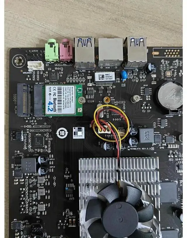 Alt view image 4 of 6 - 17x17cm Mini ITX Motherboard J4125 2.0GHz 10W 8GB RAM M.2 SATA USB3.0 Gigabit Ethernet Cooling Fan F-TJ4125-A80 V3.2 for