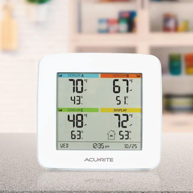Alt view image 4 of 7 - 01095M Indoor Temperature & Humidity Station with 3 Sensors, White