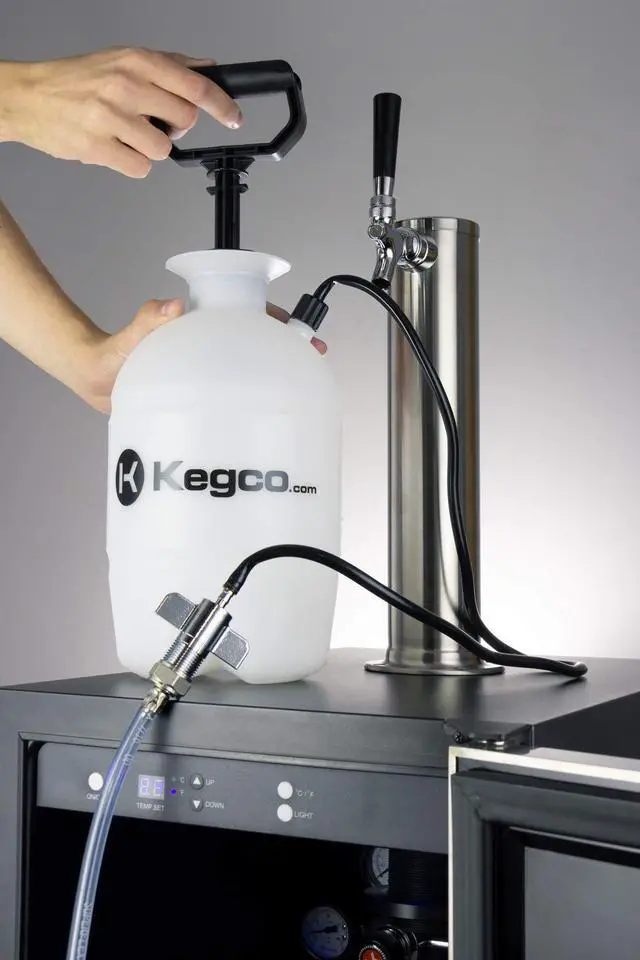 Alt view image 4 of 5 - 1 Gallon Hand Pump Pressurized Kegerator Cleaning Kit w/No-Rinse Cleaner