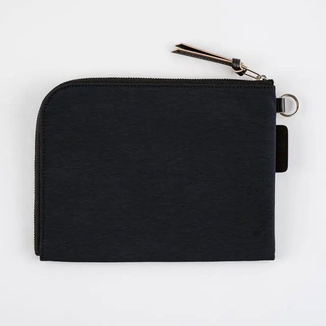 Alt view image 2 of 6 - Hobonichi Techo Planner Accessory Tragen Flat Pouch for A6 Size (Black)