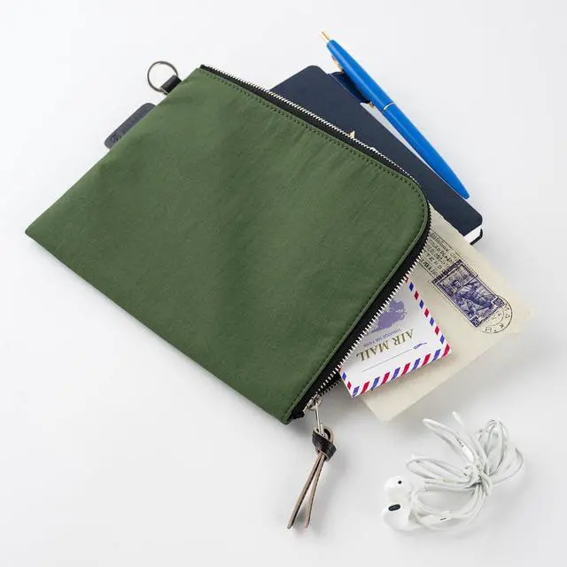 Alt view image 4 of 6 - Hobonichi Techo Planner Accessory Tragen Flat Pouch for A6 Size (Green)