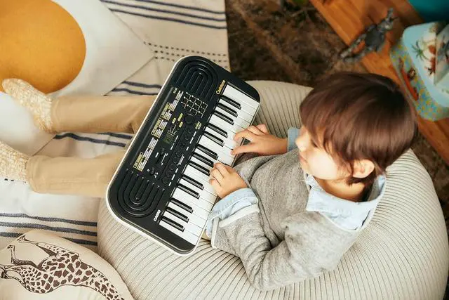 Alt view image 2 of 4 - tone SA-51 32-Key Compact Digital Keyboard | Portable Electronic Piano with 100 Tones, 50 Rhythms & Built-In Songs | Battery Powered