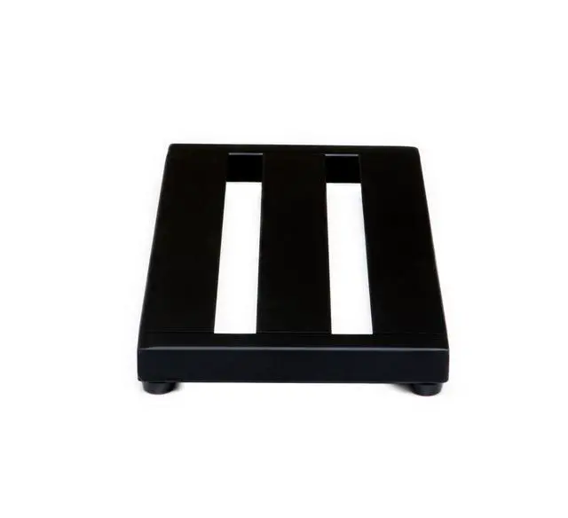 Alt view image 3 of 7 - Metro 16 16-inch x 8-inch Pedalboard with Soft Case