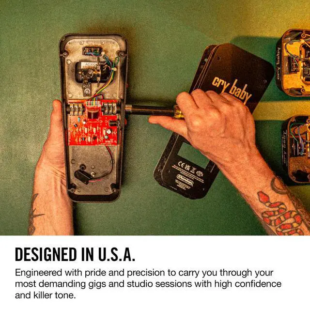 Alt view image 3 of 7 - Cry Baby® Mini 535Q Wah