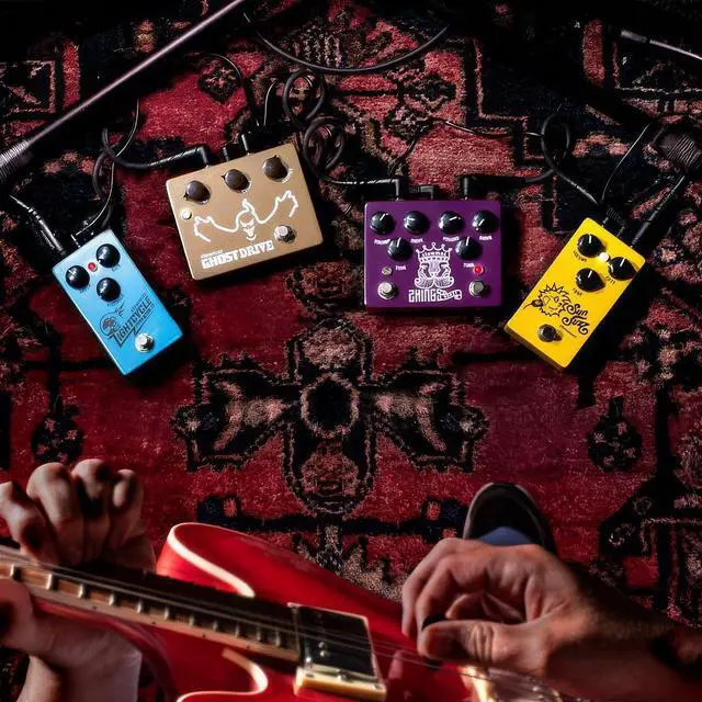 Alt view image 5 of 6 - Two Kings Boost Dual Overdrive Pedal Independent Channels with Clean Boost and Overdrive, DIP Switch Modes, True Bypass