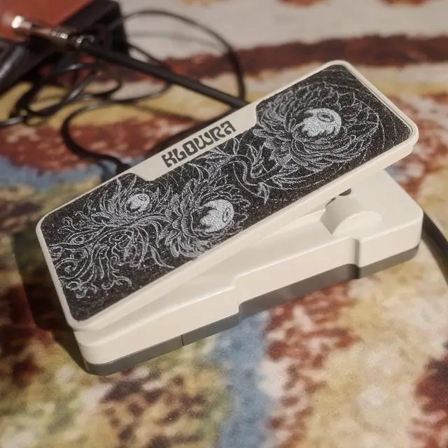 Alt view image 7 of 7 - Mantra Dual Expression Pedal, x Hotone, Passive EXP with 2 Independent Outputs, Adjustable Polarity, Wide Compatibility for Guitar Pedals, Amps, Multi-Effects, MIDI Controllers