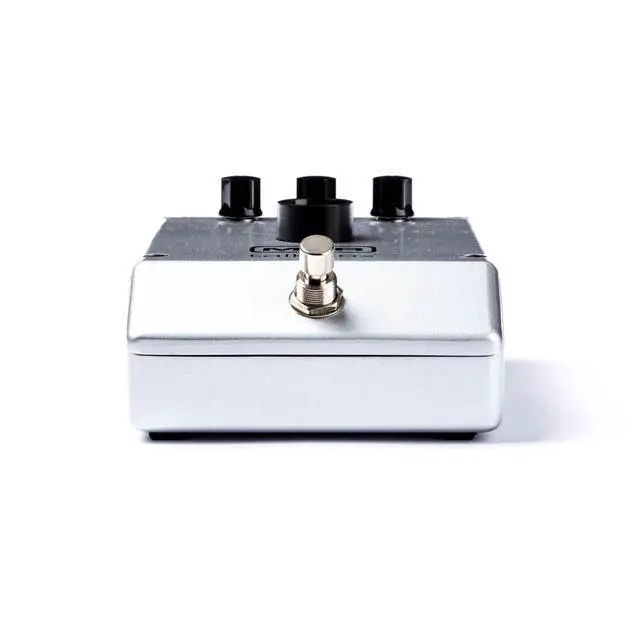 Alt view image 6 of 7 - MXR M222 TALK BOX Effects Pedal Voicebox for Guitar, Keyboard and other instruments with 2- Cable, Dunlop Picks, 2- MXR Patch Cable Bundle
