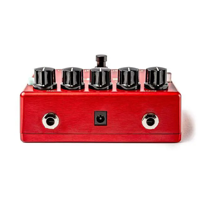 Alt view image 4 of 6 - MXR® EVH® Modern High Gain Pedal