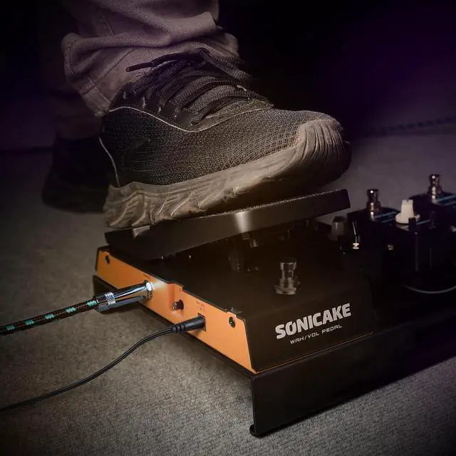 Alt view image 7 of 7 - Wah Active Volume Pedal, Wah & Volume 2 in 1 Combo Guitar Effects Pedal, Full-size Pedal 9.57"L x 3.66"W x 2.36"H - FlipWah
