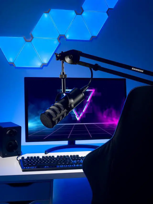 Alt view image 6 of 6 - Q9x Broadcast Dynamic Microphone
