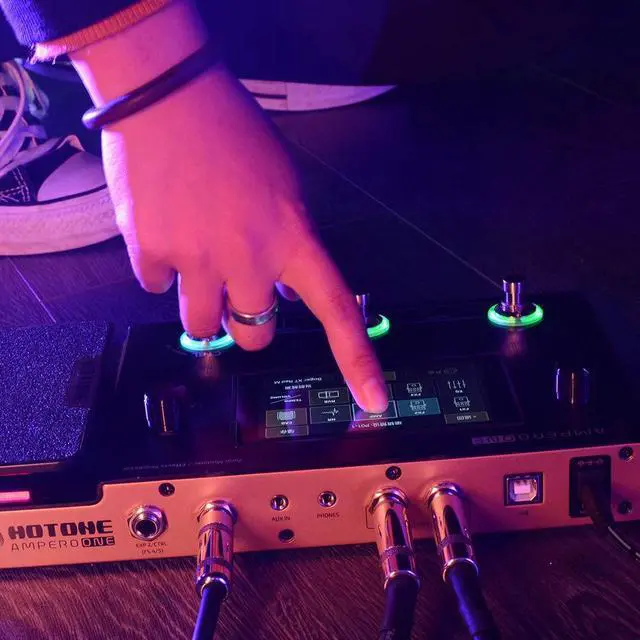 Alt view image 7 of 7 - Ampero One MP-80 Guitar Bass Amp Modeling IR Cabinets Simulation Multi Language Multi-Effects with Expression Pedal Stereo OTG USB Audio Interface