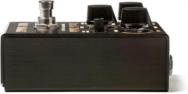 Alt view image 4 of 7 - Way Huge Smalls WM91 Pork & Pickle Bass Overdrive & Fuzz Pedal Bundle with 2 MXR Patch Cables and Power Supply(WM41)