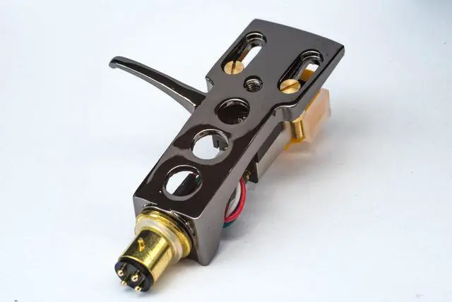 Alt view image 2 of 3 - Titanium plated Headshell, mount, cartridge and stylus, needle for Technics SL 1000, SL 1100, SL 1200, SL 1210, SL 1300, SL 1301, SL 1310, SL 1350, SL 1400, SL 1401, SL 1410, MADE IN ENGLAND