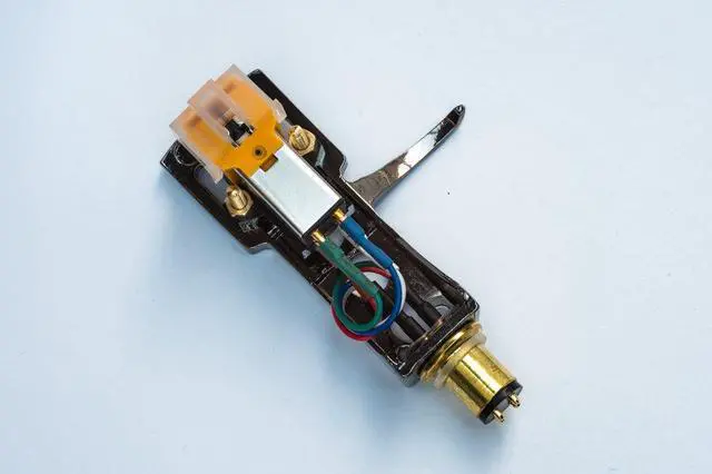 Alt view image 3 of 3 - Titanium plated Headshell, mount, cartridge and stylus, needle for Technics SL 1000, SL 1100, SL 1200, SL 1210, SL 1300, SL 1301, SL 1310, SL 1350, SL 1400, SL 1401, SL 1410, MADE IN ENGLAND