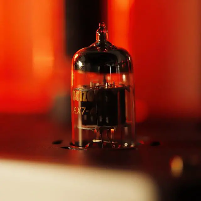 Alt view image 5 of 7 - Horizon Series 12AX7-AT / ECC83 Vacuum Tube Preamp Tubes Amplifier Matched Pair (2 PACK)
