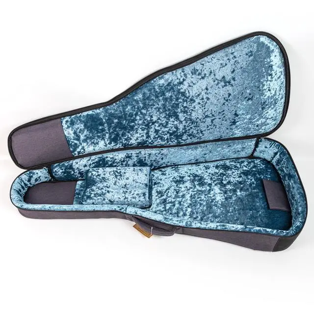 Alt view image 6 of 6 - grey softshell case 000/OM 14 fret