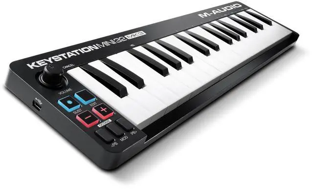 Main image of Keystation Mini 32 MK3 USB MIDI Keyboard Controller with 32 Velocity Sensitive Mini Keys and Recording Software Included