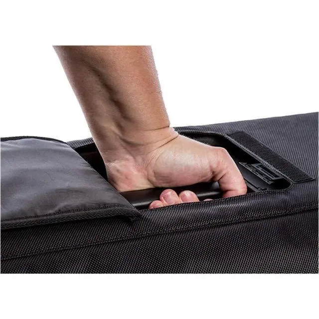 Alt view image 4 of 4 - 751863-0010 | F1 Model 812 Travel Bag Black