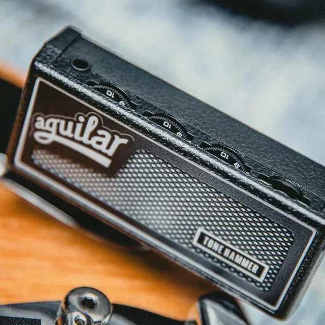 Alt view image 6 of 6 - amPlug3 Tone Hammer Bass Headphone Amp w/Effects & Rhythm Patterns