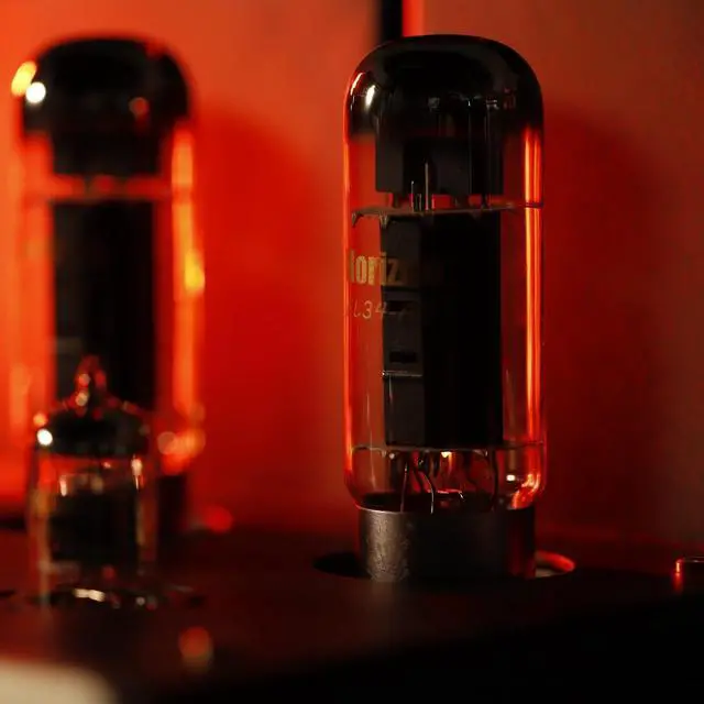 Alt view image 4 of 7 - Horizon Series EL34-AT Vacuum Tube Amplifier Matched Pair (2 Pack)