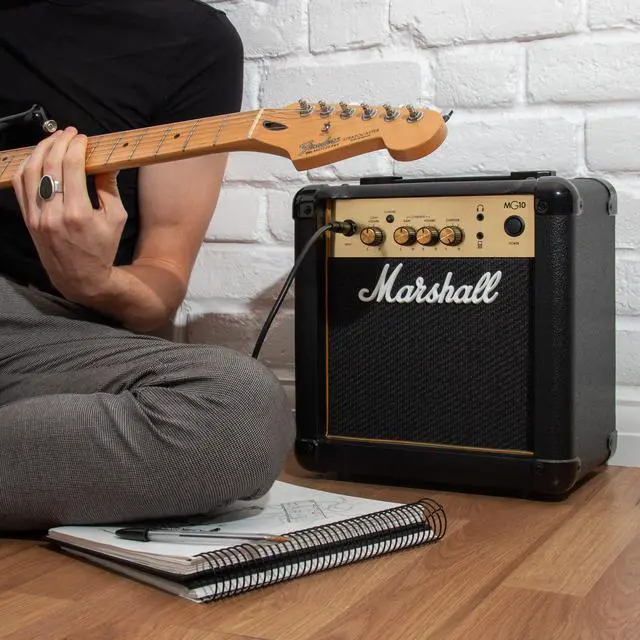 Alt view image 2 of 6 - Amps Guitar Combo Amplifier (M-MG10G-U)