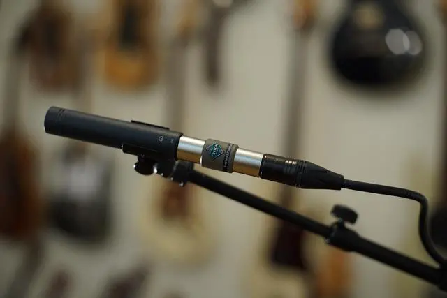 Alt view image 7 of 7 - TRITON AUDIO FetHead Phantom In-Line Microphone Preamp