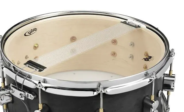 Alt view image 5 of 5 - PDP By DW Black Wax Maple Snare Drum 6.5x14