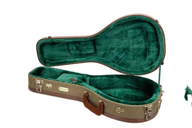 Alt view image 2 of 5 - Master Series A-Style Mandolin Case | Olive Green Tweed Exterior, Re-Engineered Wooden Shell, Leather Handle, Backpack Straps(CRW720MAOG)