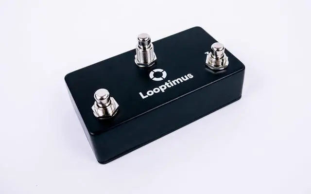 Alt view image 2 of 4 - Looptimus Mini 3-button USB MIDI Controller