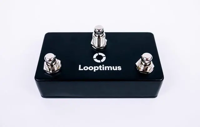 Alt view image 3 of 4 - Looptimus Mini 3-button USB MIDI Controller