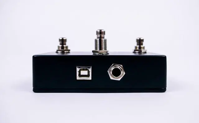 Alt view image 4 of 4 - Looptimus Mini 3-button USB MIDI Controller