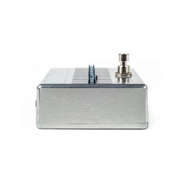 Alt view image 4 of 6 - MXR M108S Ten Band EQ Dual Output True Bypass Effects Pedal 10-BAND Equalizer w/ ECB004, Patch Cable, Picks, Polishing Cloth Bundle