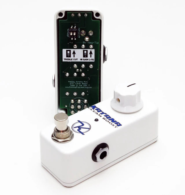 Alt view image 2 of 2 - Mini Katana Clean Boost Pedal