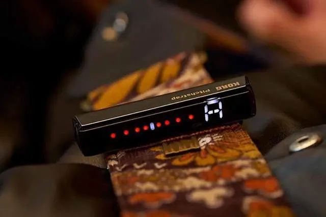 Alt view image 3 of 6 - Pitchstrap Guitar and Bass Strap Tuner - Gold