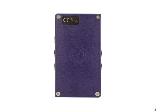 Alt view image 4 of 4 - Julianna Deluxe Chorus Vibrato Pedal