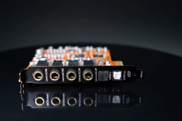 Alt view image 4 of 4 - MAYA44 eX | 24-bit/96kHz PCIe Audio Interface with 4 in / 4 out | 4x4 PCIe audio interface with 24-bit/96kHz sound and +48V phantom power for recording, podcasting and streaming
