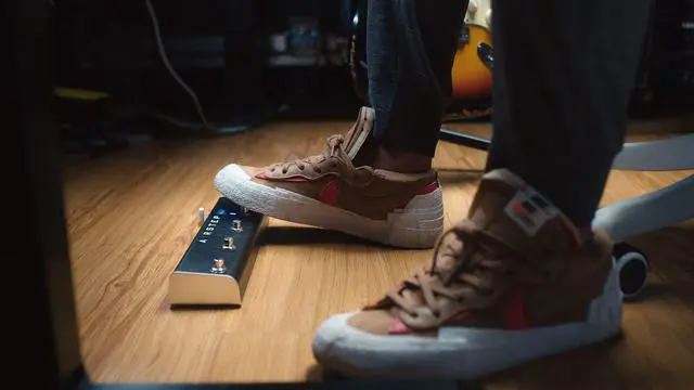 Alt view image 4 of 6 - Airstep Play Online Video & Audio Hands-free Controller for YouTube, Mp3 etc. of Playback, Loop, Speed, Pitch Control on Android, iOS, Mac and PC