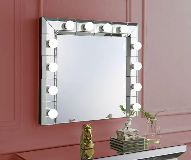 Main image of Dominic Mirrored Accent Mirror (Assembled)