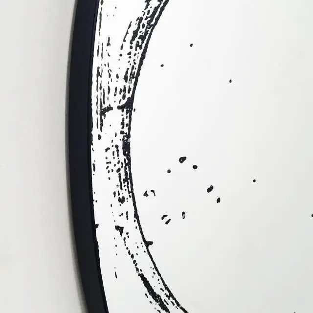 Alt view image 4 of 7 - Round wall-mounted mirror Versatile Home Decor Ideal for bedrooms, living rooms, dining rooms, fireplaces, foyers, and more