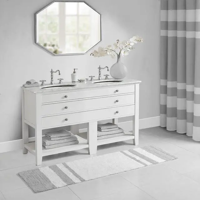 Main image of Reversible Bath Rug