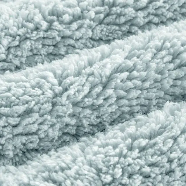 Alt view image 6 of 7 - 1 PCS 24x44" 100% Cotton Tufted 3000 GSM Reversible Bath Rug Blue