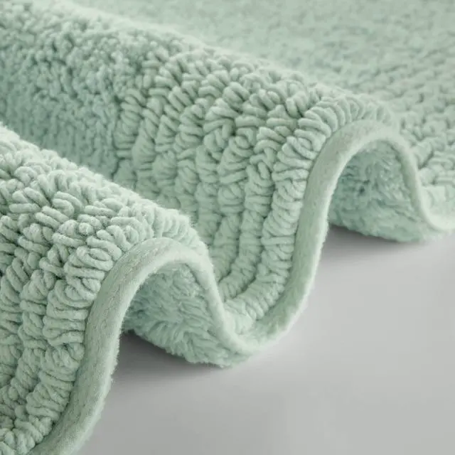Alt view image 2 of 7 - 1 PCS 24x36" 100% Cotton Tufted 3000 GSM Reversible Bath Rug Green