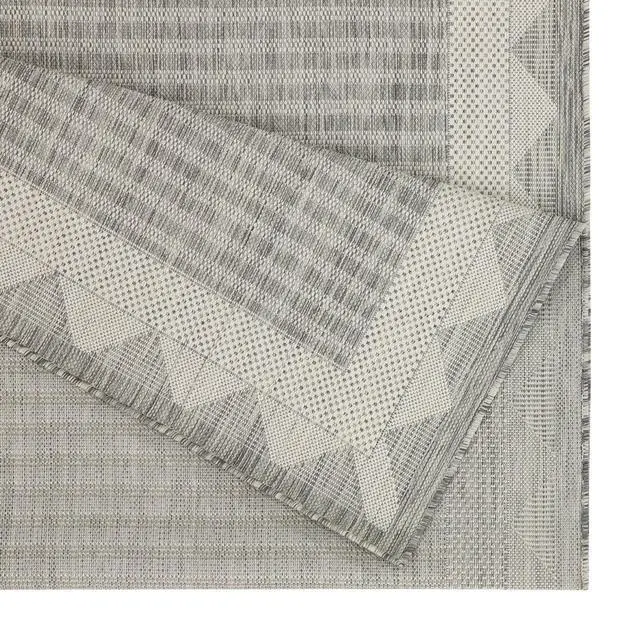 Alt view image 2 of 4 - Sunshine GC_HAR2015 Silver 5 ft. 3 in. x 7 ft. 3 in. Indoor/Outdoor Area Rug