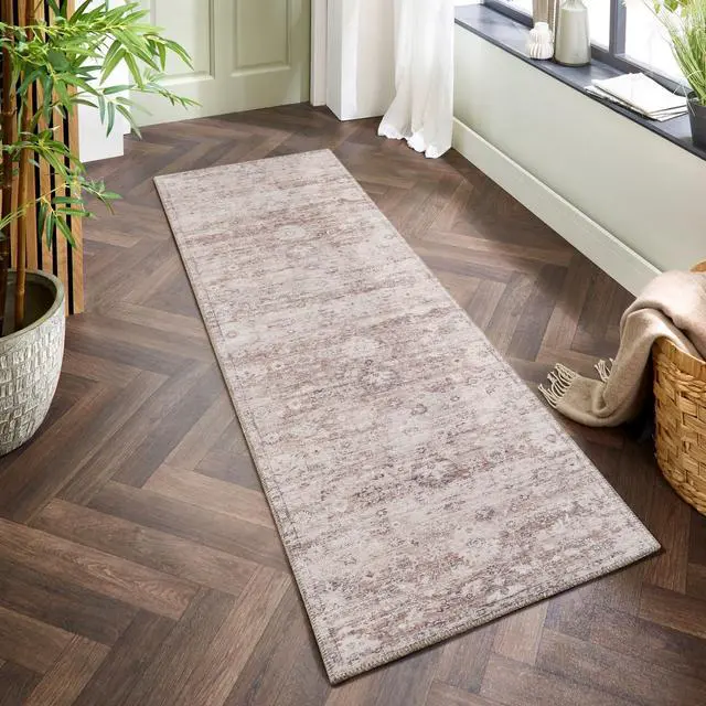 Main image of Majestic GC_RYL1001 L. Brown 2 ft. 7 in. x 9 ft. 10 in. Area Rug