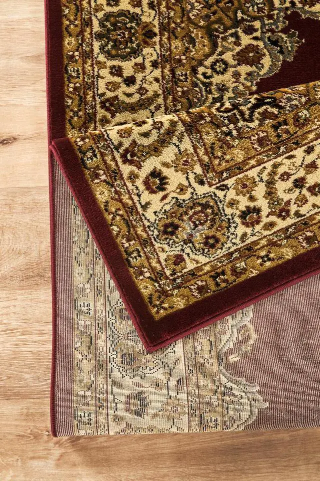 Alt view image 2 of 4 - Classic GC_VIN5009 Red 2 ft. x 3 ft. Area Rug