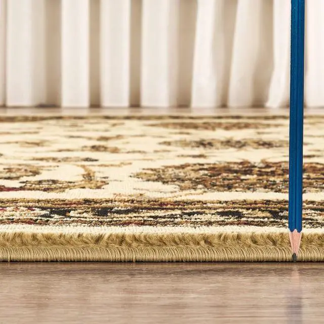 Alt view image 3 of 4 - Classic GC_VIN5011 Cream 2 ft. x 3 ft. Area Rug