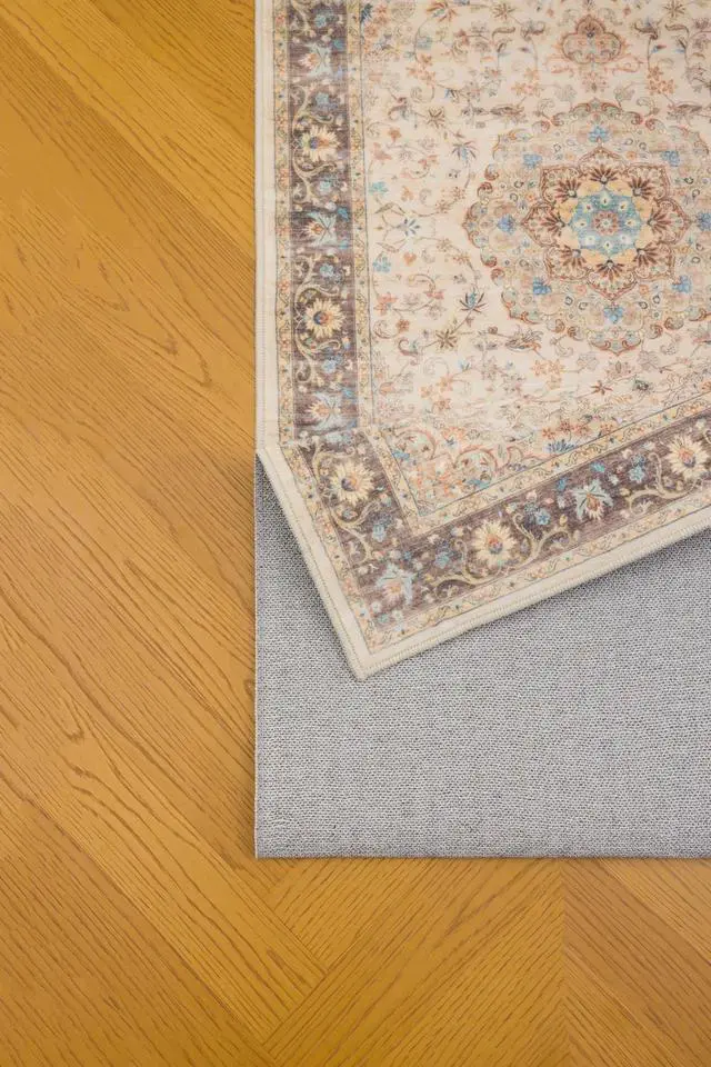 Alt view image 2 of 7 - Premier GC_HAM4002 9x12 Ivory Area Rug