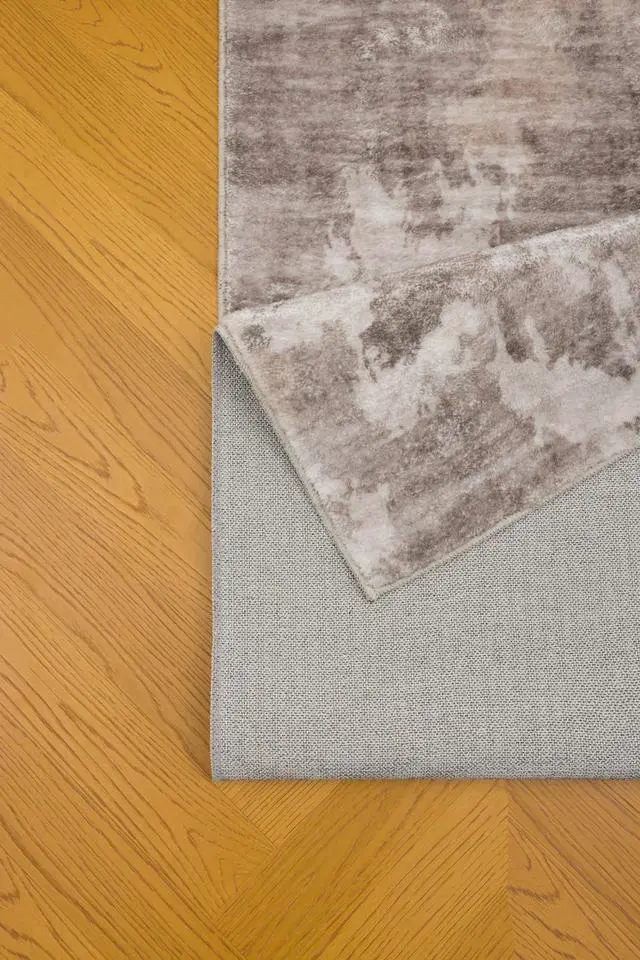 Alt view image 2 of 7 - Crystal GC_MET8002 2x7 Beige Runner Rug