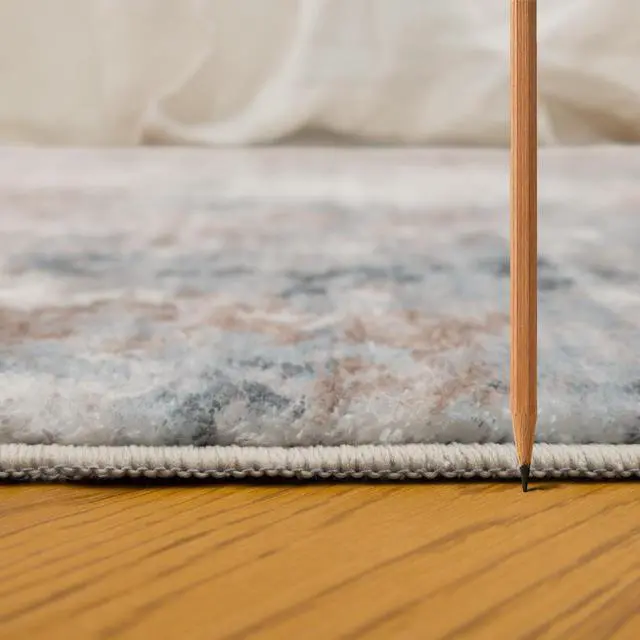 Alt view image 3 of 7 - Crystal GC_MET8003 2x3 Multi Accent Rug